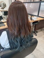 ブランシェ 名鉄小幡駅前店&nbsp;グラデーションカラー×ターコイズグリーン