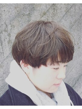 リバース(Reverse) 刈り上げショートマッシュ