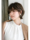 耳かけ外ハネショート