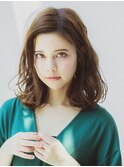 大人かわいいグレージュパーマ