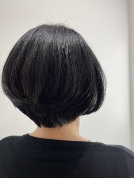 ウィズ ヘア デザイン(wis hair design) 大人ふんわりショート