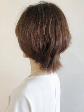 リコ(LIKO) 大人のくびれミディアムスタイル☆くびれシルエット／デジパ