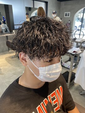 アンサー 千葉中央(UNSER prod by THE DAY) 波巻きパーマ