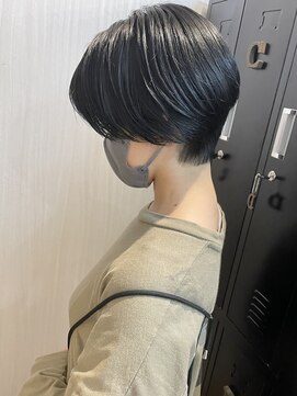 ギフト ヘアー サロン(gift hair salon) 【ブルーブラック×ショート】原口健伸