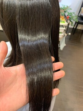 サックスヘアー(Saks hair) ウル艶ストレート[おすすめはイルミナカラー/髪質改善 ]