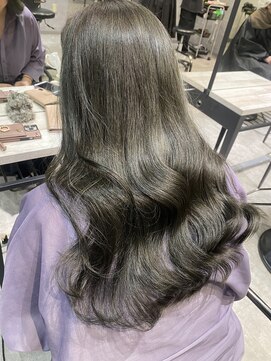 アンダーバーホワイト(_WHITE) オリーブグレー