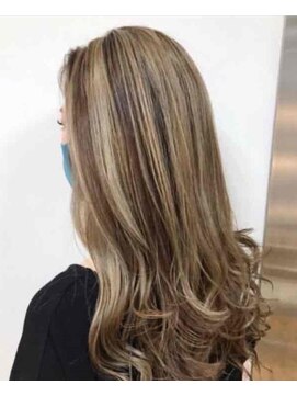 シーズンズ マムズ 府中店(SEASONS MOMS) ハイライト×グレーアッシュ