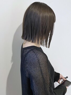 ゴーズゴードットビー 吉祥寺(go s go .b) 切りっぱなし/ぷつっと/ボブ/ぱつっとボブ/髪質改善/縮毛矯正