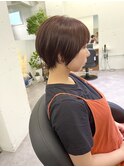 ショートレイヤー/耳掛けるとマッシュショート/顔周りカット