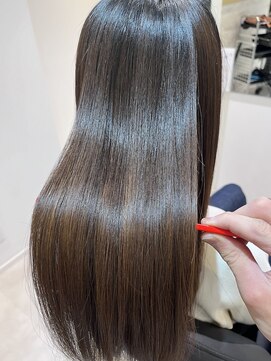 エミュスト(Emuest) 艶髪