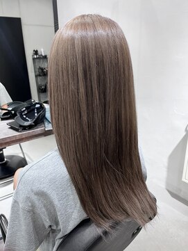 キャリー(Caly) ミルクティー