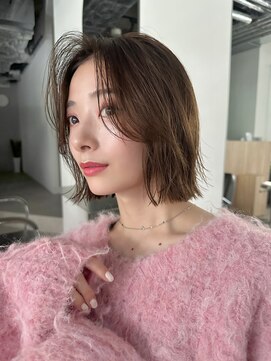 ミンクスオーバー(MINX OVER) 【ボブ】ボブルフ/ネビージュ/小顔/ワンレン