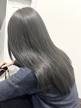 リリー シブヤ(Lilly shibuya) 【Lilly渋谷】#グレージュ#トステア#ブリーチなしカラー