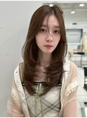 レイヤーカット 透明感カラー ヨシンモリ ブラウンベージュ 美髪