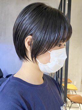 エリマバイフィフス 調布(elima by fifth) 調布イルミナカラーレイヤーボブウルフショートカットベージュ