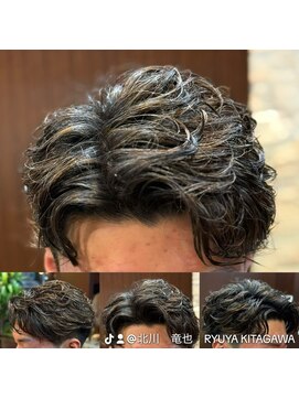 ビジネス×パーマスタイル