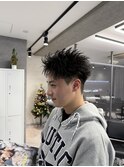 フェザースパイキーアップバングショート