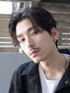 レタッチバイフィフス(RETOUCH by fifth) 原宿ルーズパーマオールバックスパイラルパーマ大人ビジネスヘア