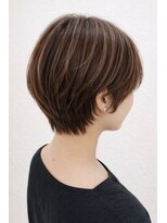 ワゴンバイアフロート(Wagon by afloat) ショート髪型30代40代ハイライト前髪あり前髪なし面長丸顔池袋