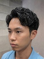 ワンワンオー バーバーショップ コンチネンタル(@110 BARBER SHOP continental)&nbsp;ツーブロックアップバング　ツーブロックサーフカール　フリック
