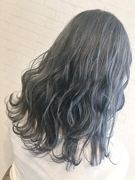 アヴァンティ ヘアーアンドスパ(avanti hair&spa) スモーキーブルージュカラー