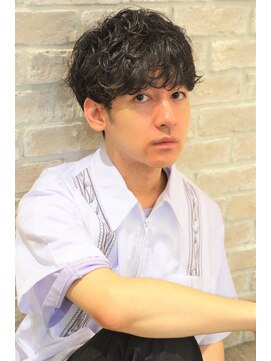 美容室ピュール(PUUR) スパイラルパーマ×マッシュ/ツイストスパイラル/くせ毛風パーマ