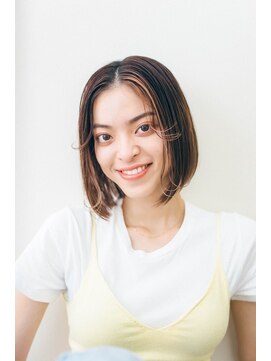 ピズム(PISM) センターパートAラインボブ