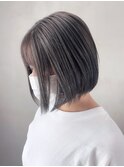 グレージュボブ_アースカラーくびれヘアツートンカラー_ba364611