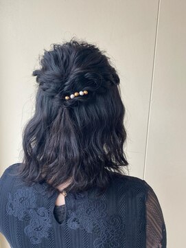 カシェ リタ ヘアー(CACHE'&RITA HAIR) ハーフアップ◯波ウェーブ