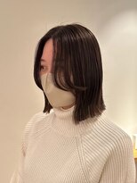 ローネス(LONESS)&nbsp;ふんわり前髪の外ハネぷつっとボブ