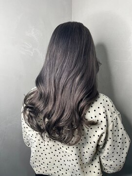 スティーロ 渋谷(Steelo) Steelo  アッシュグレー×大人レイヤー