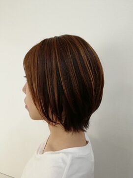 イマジン 八戸ノ里店(IMAGINE) <IMAGINE 八戸ノ里> 愛され外はねショート