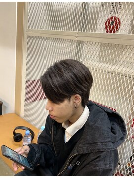 フリーラ 表参道(freera) センターパートショートウルフ