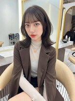 ヴェイ(VEYY.)&nbsp;ミディアムレイヤー　【韓国/韓国ヘア/栄/学割U24】