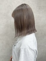 ルノン フィージュ(LUNON fieju)&nbsp;フォギーグレージュ/ブリーチ/ダブルカラー/切りっぱなしボブ