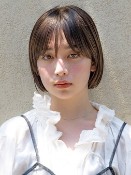 ベンジー 中目黒店(benji) シンプルなボブは大人っぽい