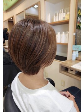 アウラニヘアーリゾート(AULANI Hair Resort) ショート