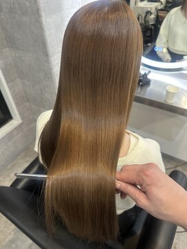 アンダーバーホワイト(_white) ハイライトブリーチ髪質改善トリートメントエクステ神戸三宮