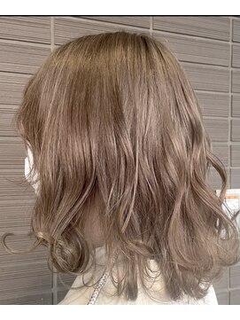 ジュール アヴェダ(Jour AVEDA) ミルクティーベージュ
