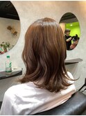 ミディアムボブ