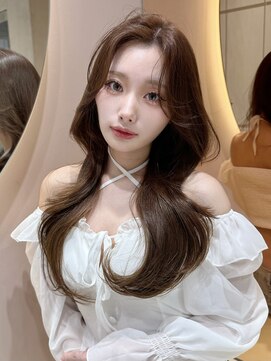 グロー 大宮(GLROW) 髪質改善/縮毛矯正/レイヤーカット/顔まわり/大宮