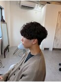 ツイストスパイラルパーマツーブロックマッシュラウンドマッシュ