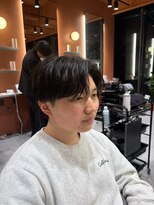 カルマ(KARMA) 抜け感がおしゃれ♪センターパート×ニュアンスパーマ