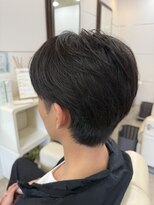 カットスタジオ モルトン フェザーパーマ風