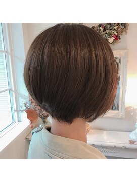 レガーメ(hair make Legame.) 暖色系カラー☆ショートボブ30代40代50代