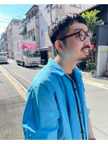 マレ(MARAIS)&nbsp;モード感のある刈り上げショート