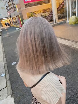 ワンズナゴヤ 名古屋栄店(ONE's NAGOYA) スペインカールスパイキーショートフェザーパーマブルーブラック