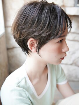 カライング(ing) 大人可愛い20代30代40代黒髪前下がりショートボブ丸みショート◎