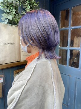 マギーヘア(magiy hair) magiyhair【nico】ショートウルフ　ブリーチ　カラー