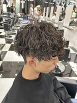 オーシャントーキョー(OCEAN TOKYO)&nbsp;波巻きマッシュ(刈り上げツーブロック黒髪パーマ)